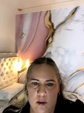 Avatar of Lucy_Milf_474