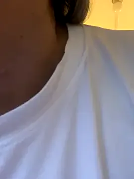 Avatar of Lucy_Milf_474