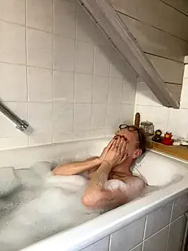 LucyLingerie78's avatar