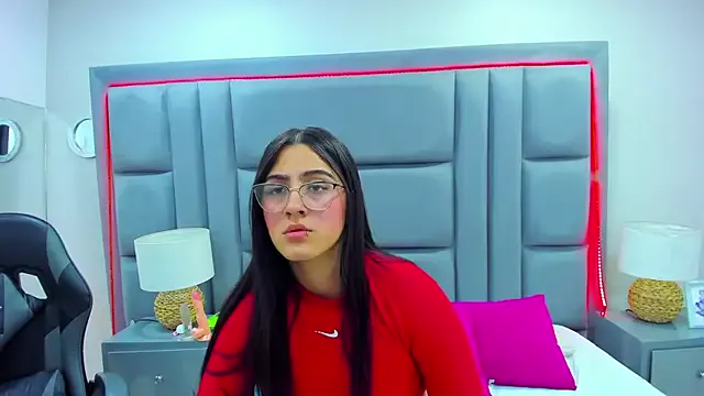 LuisaFranco — Striptease