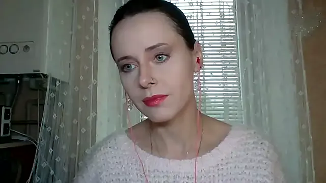 Avatar of LuminousLady