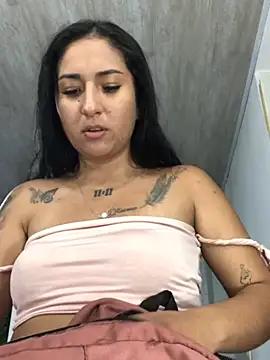 luna_asss from StripChat is Freechat