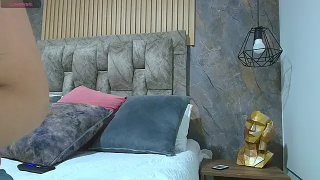 luna_killari — A smile and a kiss for everyone