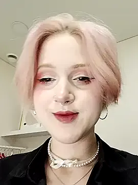 luna_son — eat a banana sexy