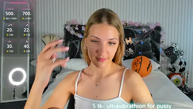 Avatar of Luna_Vibee