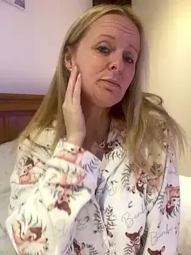 Avatar of madamlillyrose