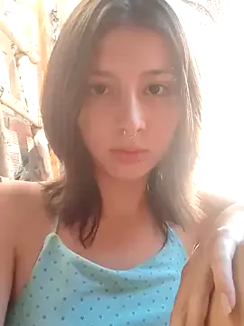 Maiden-Hot — Naked and dildo in pussy