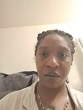 markquanna — Who wanna show me some love today