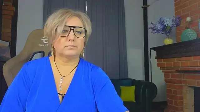 Marta_Wils — show bra