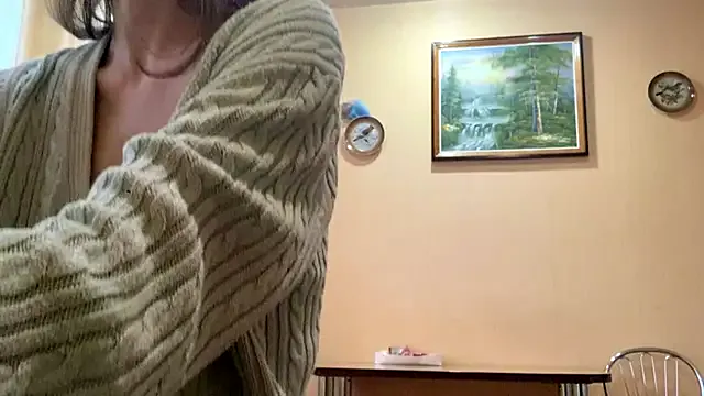 MartiCarolina — Gentle kisses on the neck and lips