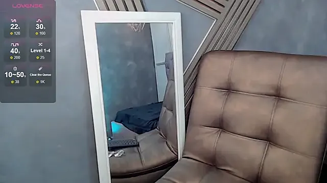 mary_luckaysha — finger in the ass