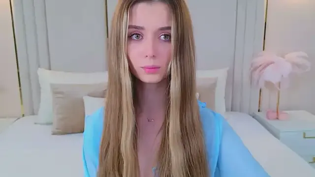 MarybethSnow — handbra+ show tougueeeeeee