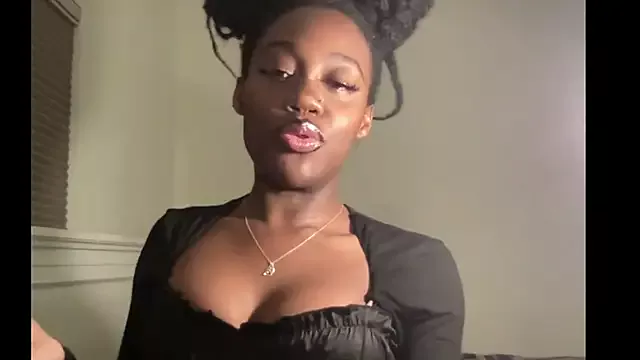 Avatar of maskedgirl5005