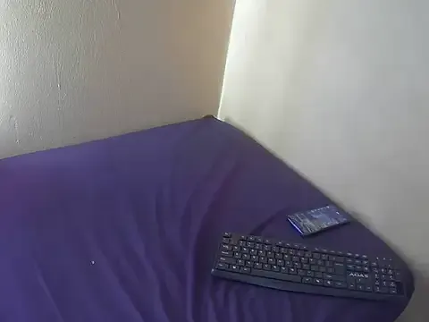 Avatar of maskedjezebelbaddie