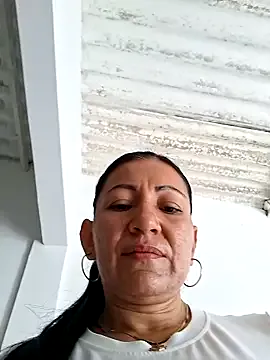 Avatar of maturexxxnaughty