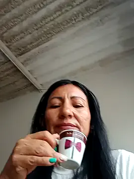 Avatar of maturexxxnaughty