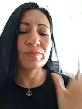 Avatar of maturexxxnaughty