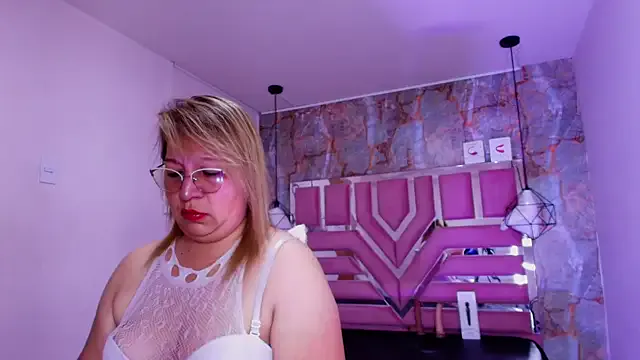 Avatar of MaylinRosse_