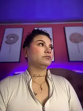 Megaan__More — Bubis Play Hot