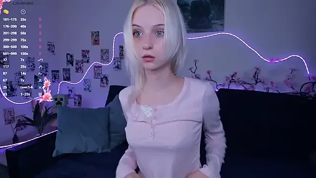 Megan--chan — show ass