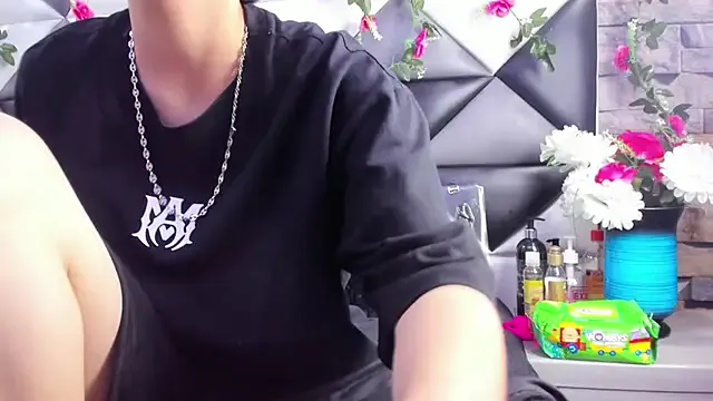 Megan_Thompson_ — 3 fingers in my pussy