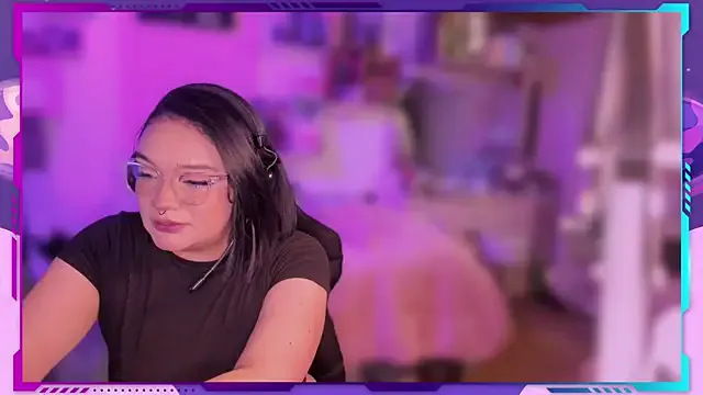 MegariaB — Freechat on StripChat