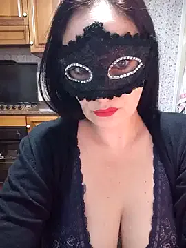 Melanya83 — TOPLESS AND BLOWJOB 