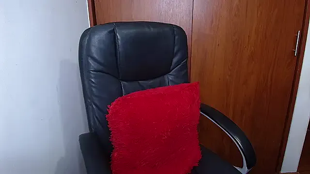 Avatar of melikaronit2