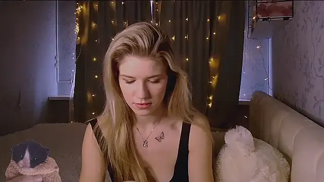 Melissa_smith_ — 10 slaps in the ass