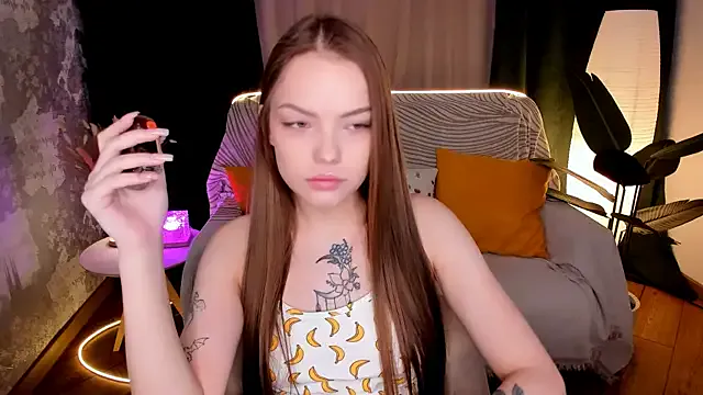 MelissaBell_ — Suck finger with eyes contact