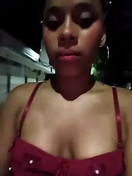 Avatar of Mia-sensual