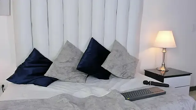 Avatar of miaa_queen2