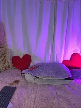 Avatar of Miaa_rosses3