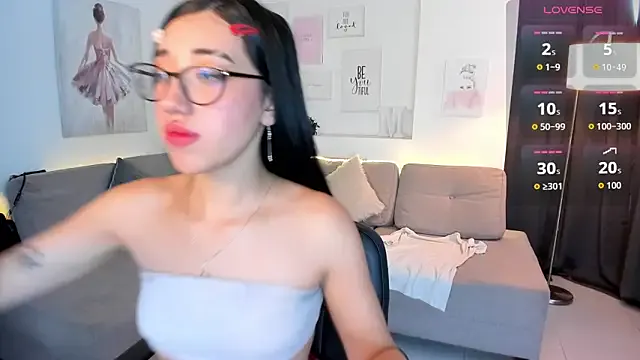 Miacorner_ — Show Tits + Play nipples and Pinch