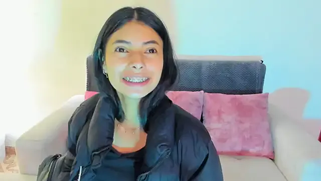 miadaviesx — naked both girls