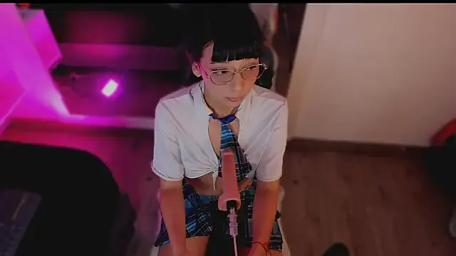 michelle_cutee_ — spank assx 10