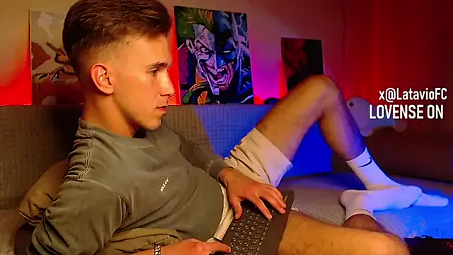 Avatar of Midnighter_