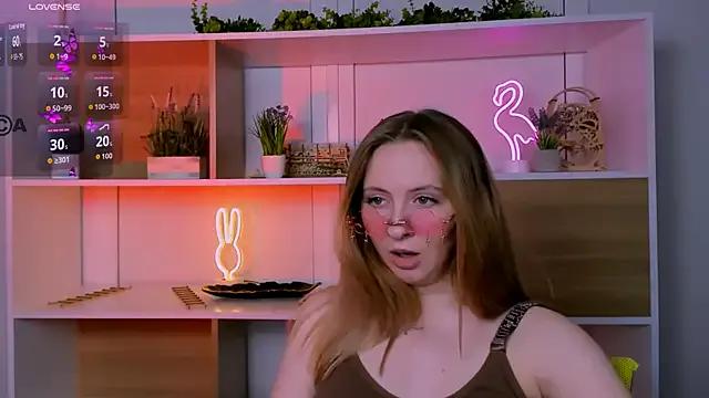 mila_glow1 — show the tongue