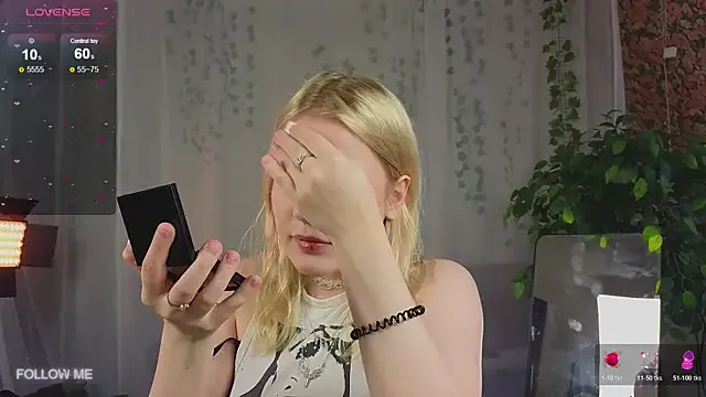 Mila_wxw — ass tease 