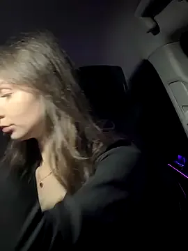 MilaBee — dildo in pussy + blow job 