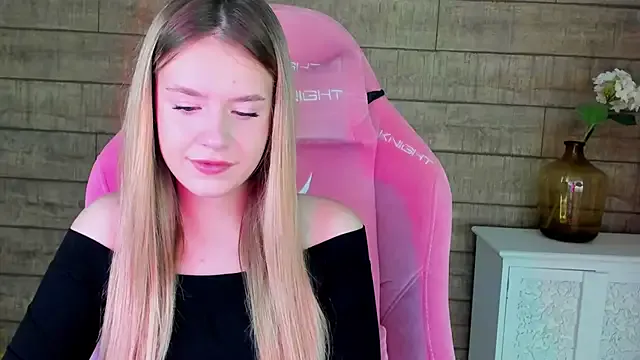 Avatar of MilanaBalmain