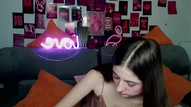 MilanaRoza — TOPLES