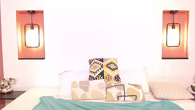 Avatar of Miley_Collins