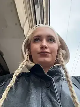 Milkyy_wway — Show PANTIES colour on public