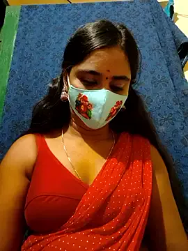 Avatar of mini-queen