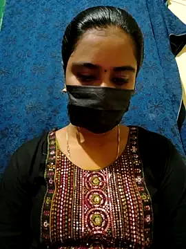 Avatar of mini-queen