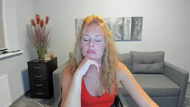 Avatar of Mira_Whites