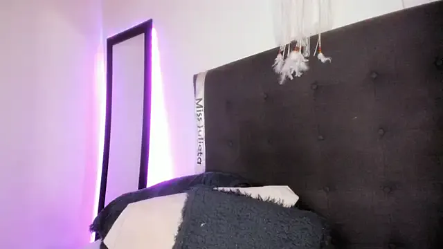 Avatar of miss_julietaa