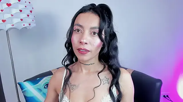 miss_melodi — Fisting in ass