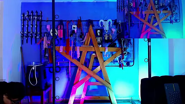 Avatar of Misstresss_aurora_bdsm